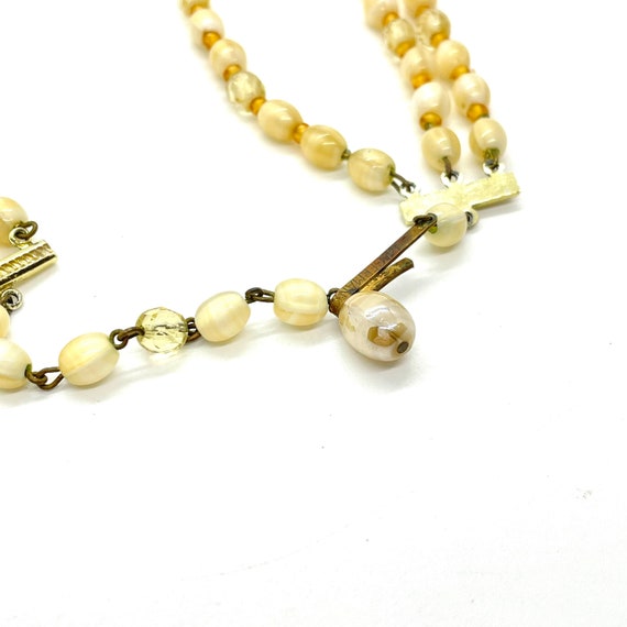 Vintage - 3 Stranded - Yellow and Beige Beaded Ne… - image 3