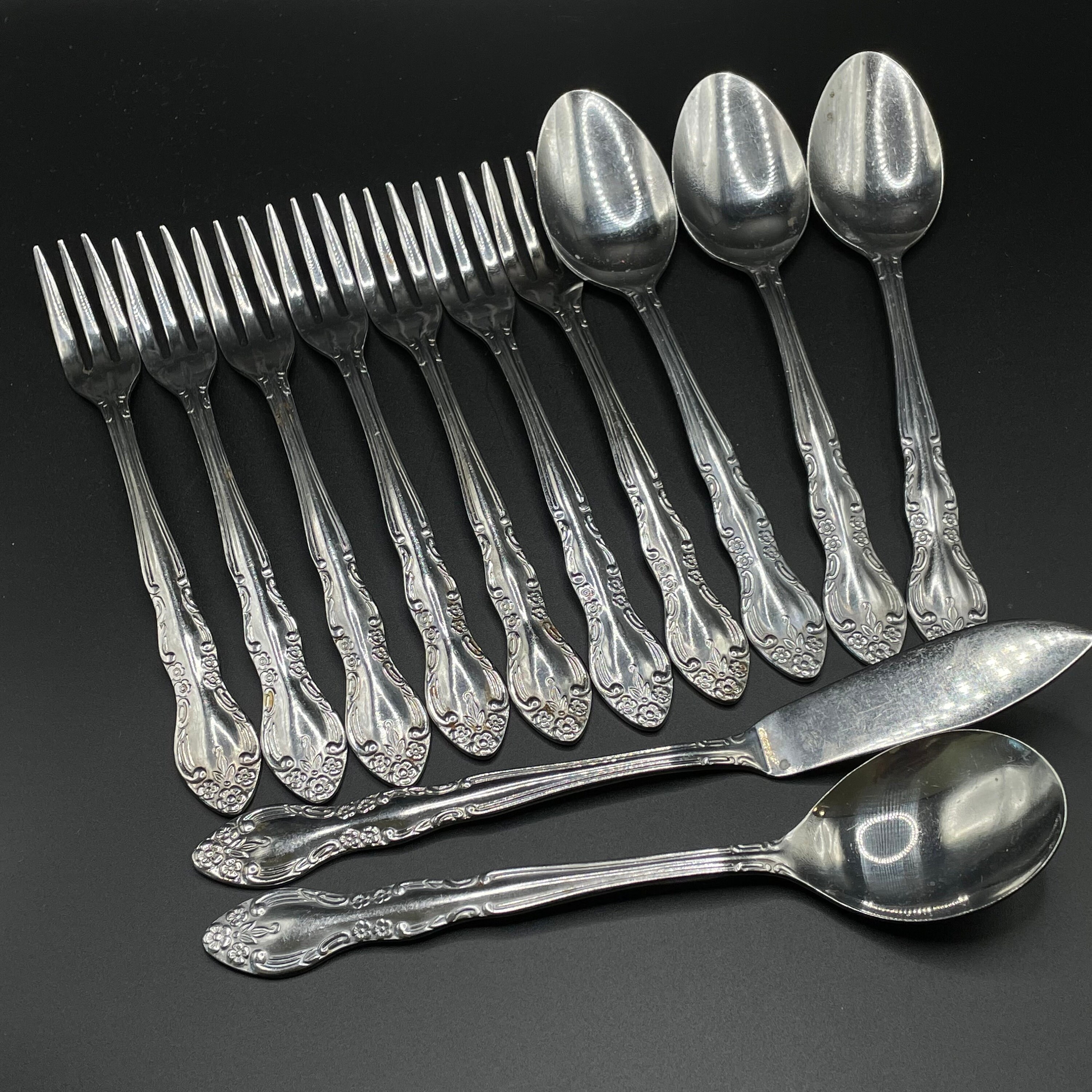 Vintage - Imperial International Stainless Flatware - Pattern IMI4