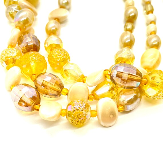 Vintage - 3 Stranded - Yellow and Beige Beaded Ne… - image 4