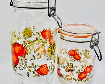 Set di 2 - (2 Litro & 1 Litro) Vintage 1970's Mason Jar Canisters - Francese Arcoroc Spice of Life - Mid Century Home Decor - Retro Cucina