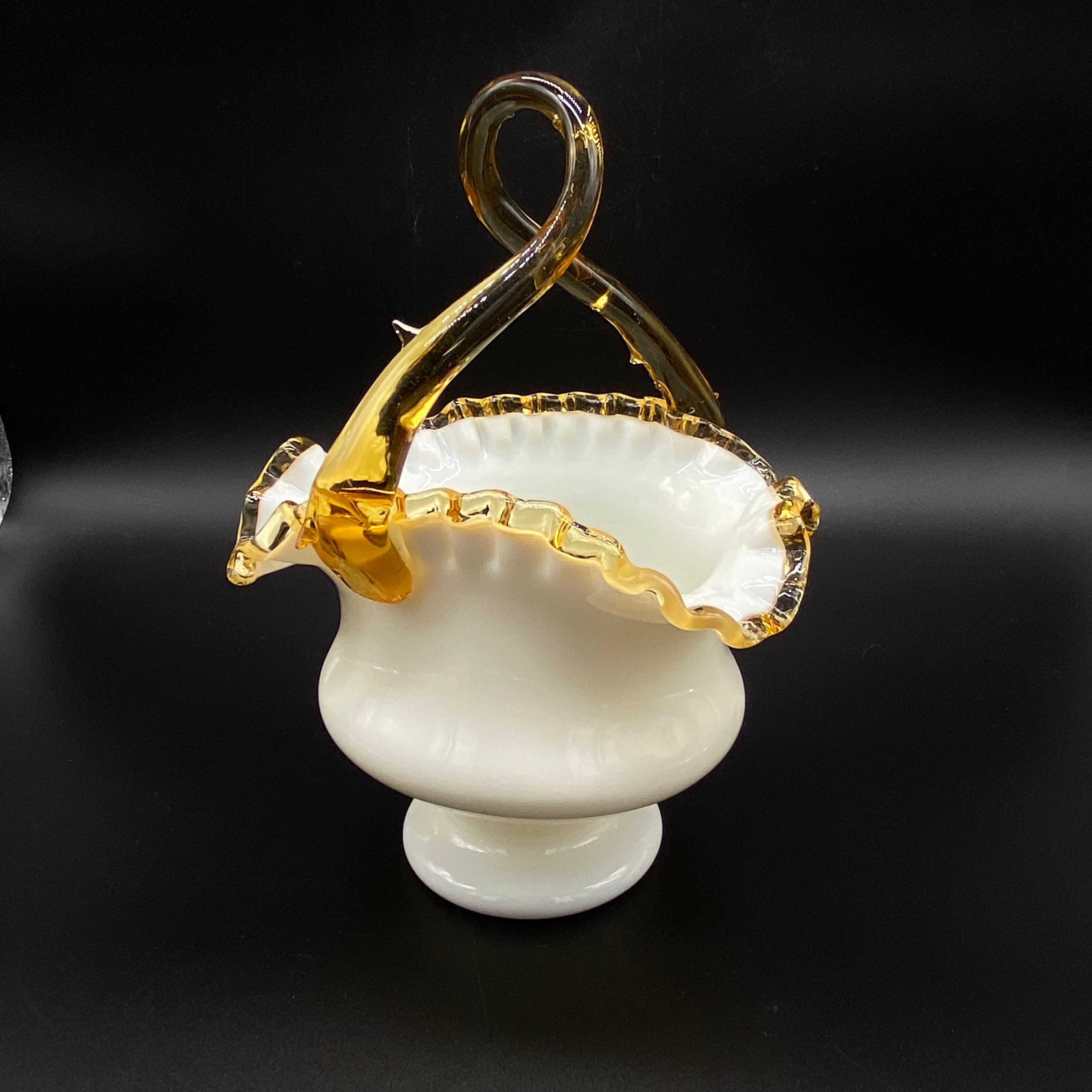 [美品]クリスタルガラス バスケット型装飾品 江戸切子 クリスタル グラス 万華鏡 木箱入り 瑠璃×アンバー 緑