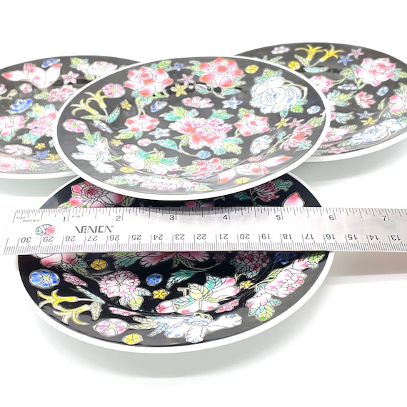 Set of 4 Vintage Chinese Porcelain Black Floral 6”plates