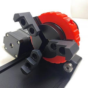 Keyless Chuck Tool for XTOOL RA2 Pro Rotary Laser Engraving - Quickly Tighten and Loosen your Chuck, Always in Place for Fast Adjustments.