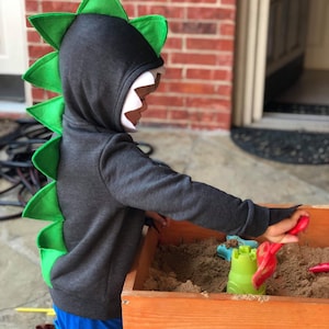 Dino hoodie w/ teeth and claws