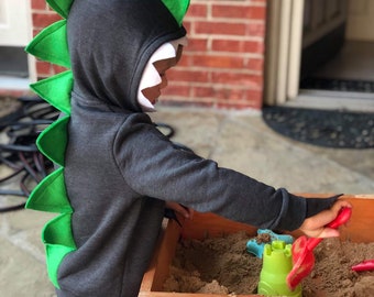 Dino hoodie w/ teeth and claws