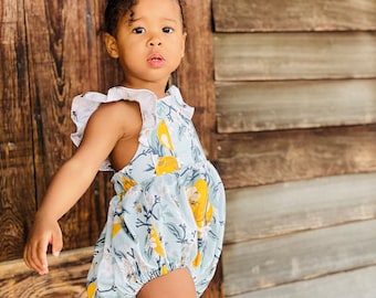 Lemon bumblebee Romper, bee romper , summer romper. Spring lemon romper, vintage rompers, flower girl rompers