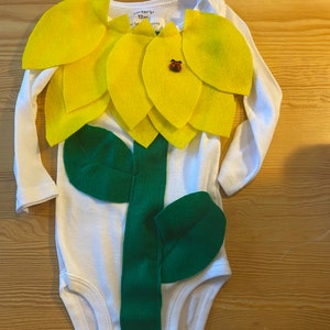 Buttercup flower Costume image 5