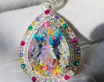 Ciondolo a forma di goccia d'angelo in quarzo Aura, realizzato a mano in argento sterling 925.