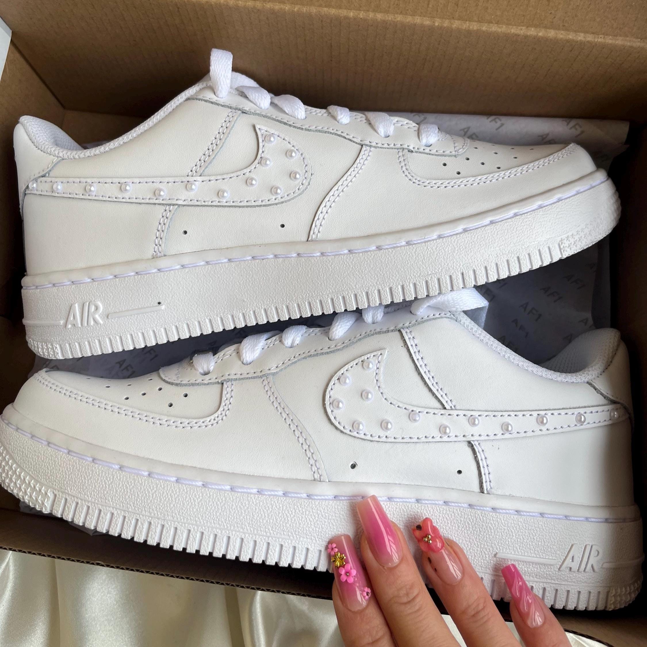 white air force 1 women's size 6