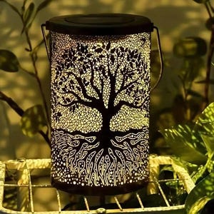 1pc Hanging Solar Lantern Outdoor Waterproof Vintage Solar Light Metal LED Decorative Lights, solar lantern. Hanging solar light LED lantern