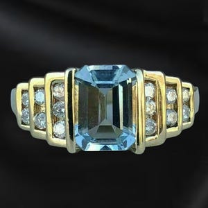 Anillo elegante Art Déco con aguamarina de corte esmeralda y diamantes Anillo de compromiso estilo vintage antiguo Anillo de estilo Art Déco hecho a mano Anillo de cóctel