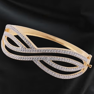 Round Cut Natural Moissanite Bangle , 14k Two Tone Gold Diamond Bangle, Moissanite Women&#39;s Handmade Wedding  Bangle Bracelet, Bangle For Her