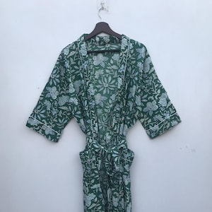 Indian kimono Robe , bridesmaid kimono robe, floral kimono, Beautiful bridal kimono, Indian floral gown, Indian floral robe, beach robe