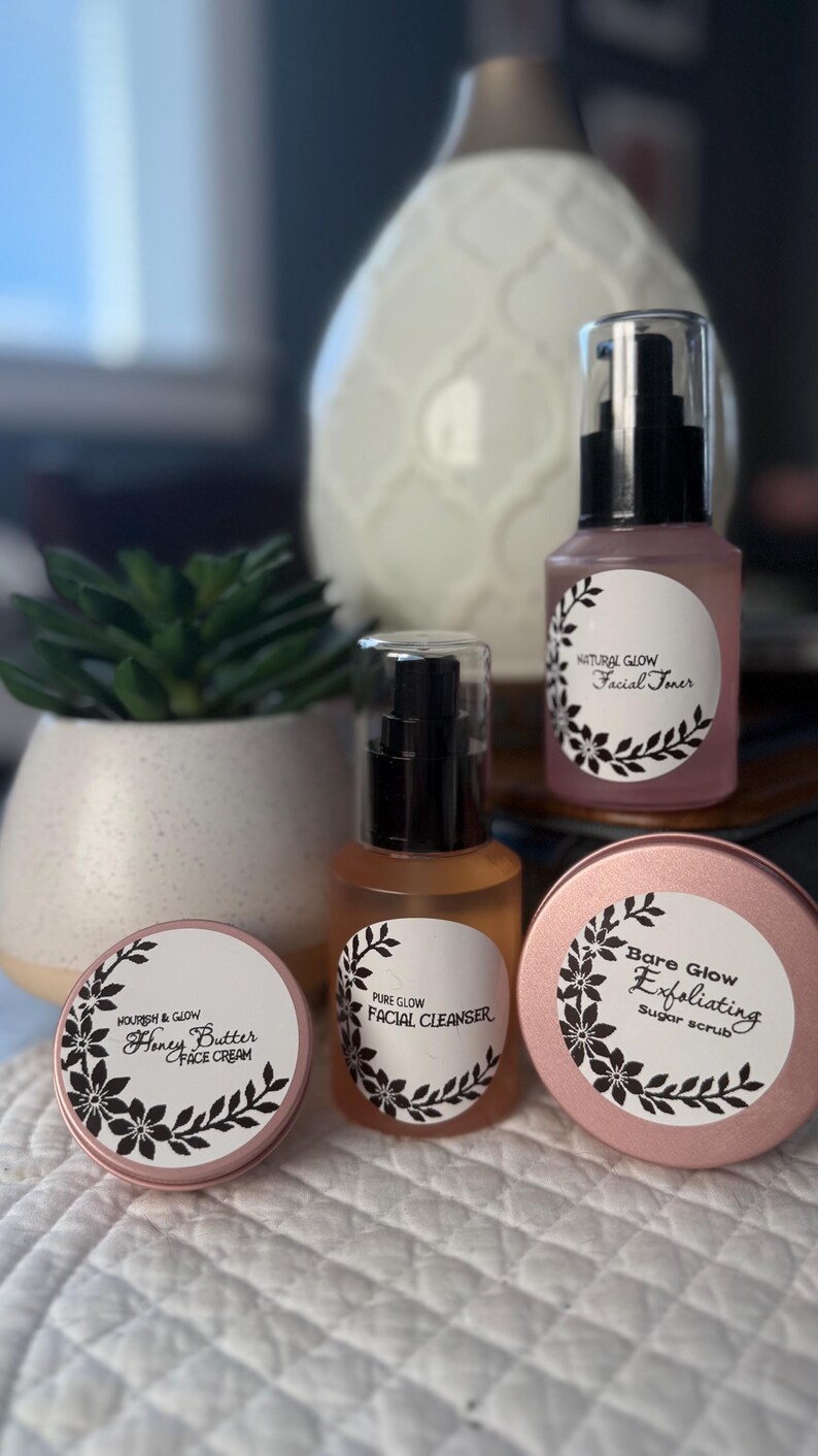 4Step Natural Skincare Routine | Cleanser, Toner, Exfoliate & Moisturizer Set | Complete Facial Glow Kit image 1