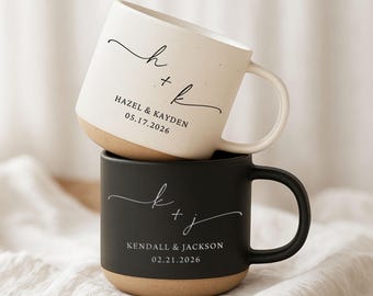 Personalized Couple Pottery Mugs, Husband and Wife Mugs, Mr and Mrs Mug, Custom Wedding Gift Mugs, New Bride and Groom Mug, Gift For Couples