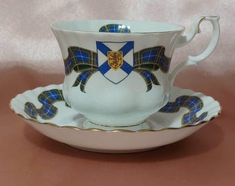 Taza y platillo vintage Royal Albert Nova Scotia Tartan Inglaterra Escudo escocés