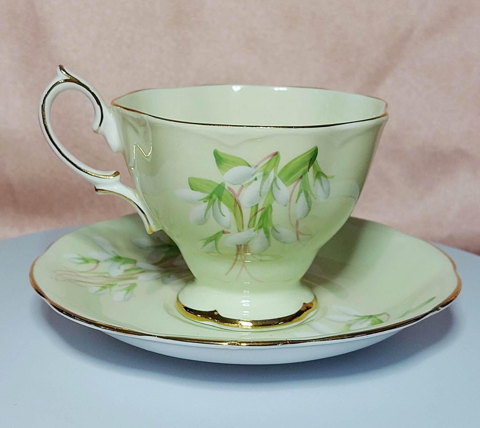 希少品！イギリス老舗ロイヤルアルバート社製ローレンシャンスノー