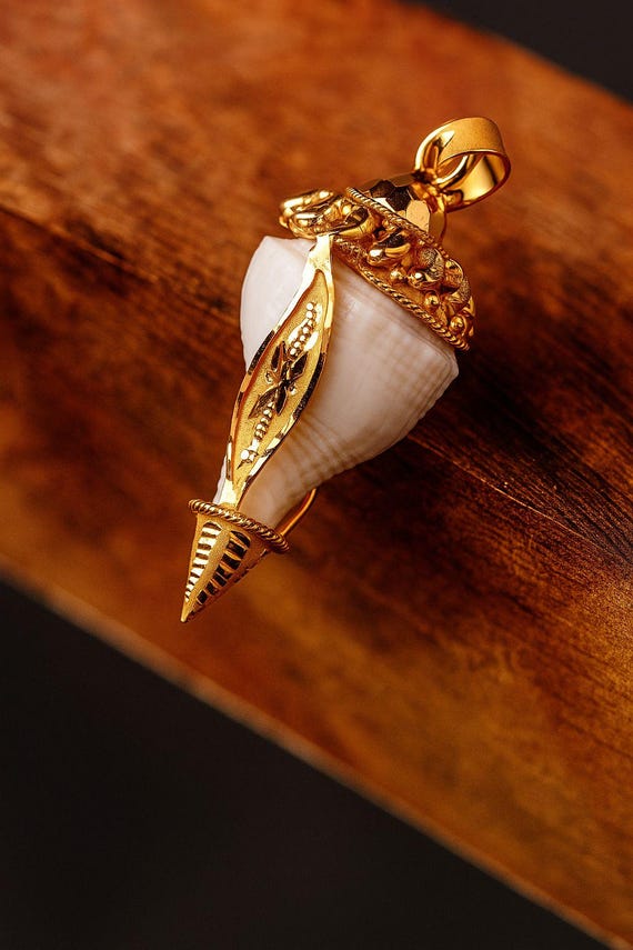 Shankha Pendant in 22K Gold | Ocean-Inspired Spiritual Necklace | Luxury Handmade Jewelry