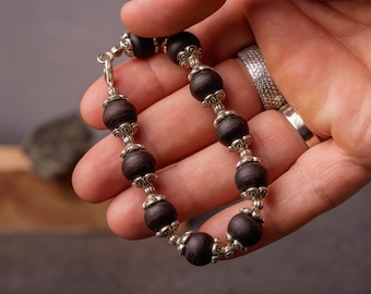Handmade Tulasi Wood Bracelet: Hare Krishna Mala - Sri Mayapur