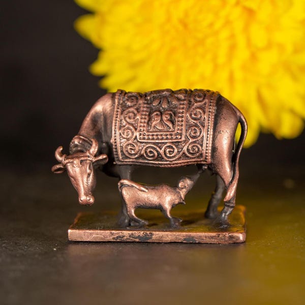 Krishna Copper Cow & Calf Idol, Weight-95gms, Hare Krishna Surabhi