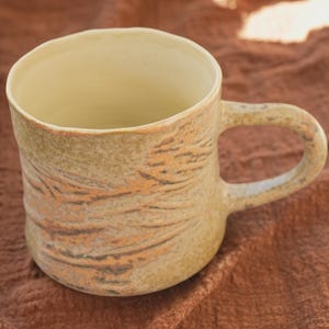 Handmade Stoneware Coffee Mug: Rustic Ceramic Cup, 250ml