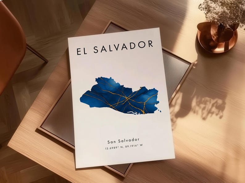 Kaart van El Salvador GEDRUKTE poster | Blauw en goud | Noord-Amerika | Aardrijkskundecadeau | Achtergrond: afbeelding 5