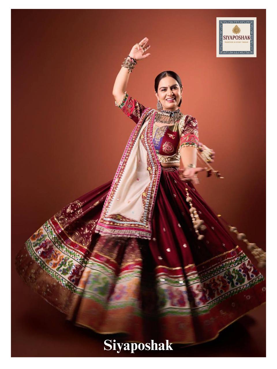 Indian Navratri Lehenga Choli Set, Muslin Cotton Garba Lehenga with Real Mirror Work.