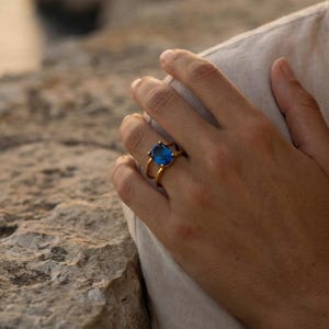 Sapphire Blue Stone Ring | Gold Vermeil Ring | Oval Statement Ring | Double Band Ring | Minimalist Gold Ring | Gold Ring Gift for Her
