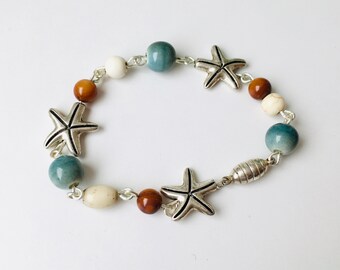 Gemstone and Starfish Bracelet / Handmade / Gift of Love / Boho Style / Friendship