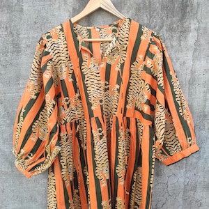 Vestido Kyra de algodón con estampado de tigre naranja, escote profundo, estilo bohemio, vestido de verano, vestido informal estilo hippie para mujer.