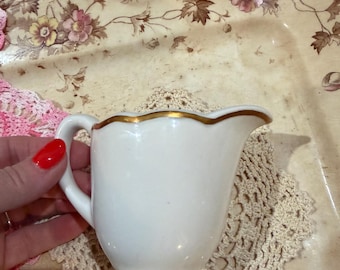 Buffalo China restaurant wear creamer with gold rim