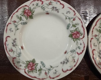 Set of 4 Tabletops Unlimited Bread and Butter Plates