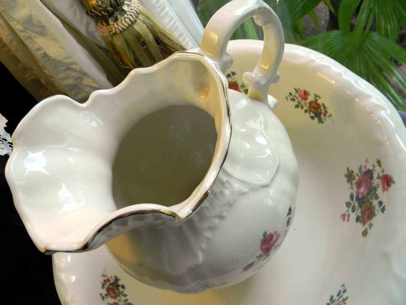 Vintage Large Pitcher Jug and Bowl Wash Basin Maryleigh Etsy