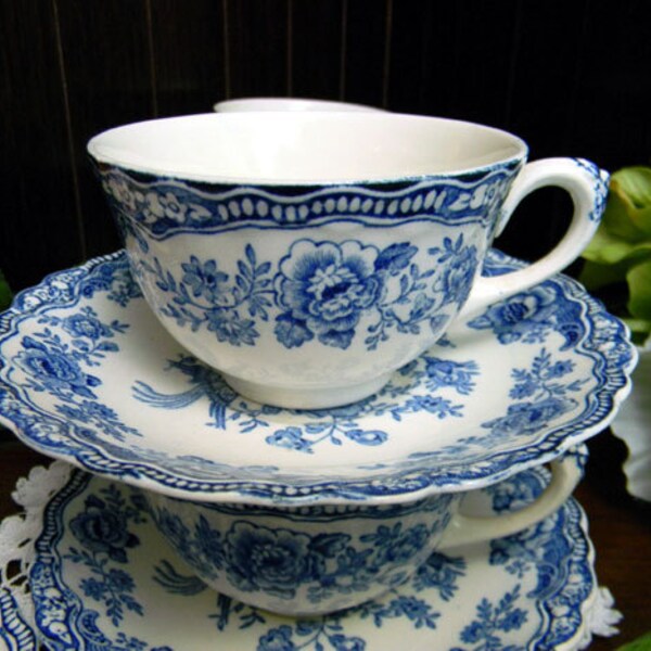 1930s Crown Ducal Bristol Blue Teacup Tea Cup and Saucer Made in England 9179