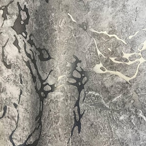 Abstract Luxury Embossed Grey & Silver Wallpaper – Modern Textured Wall Decor, Accent Walls 35&quot;W x 689&quot;L
