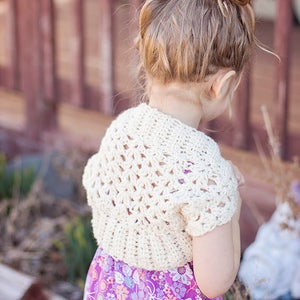 shrug crochet pattern, crochet patterns, bolero crochet patterns, girl shrug pattern, patterns for girls, baby shrug pattern