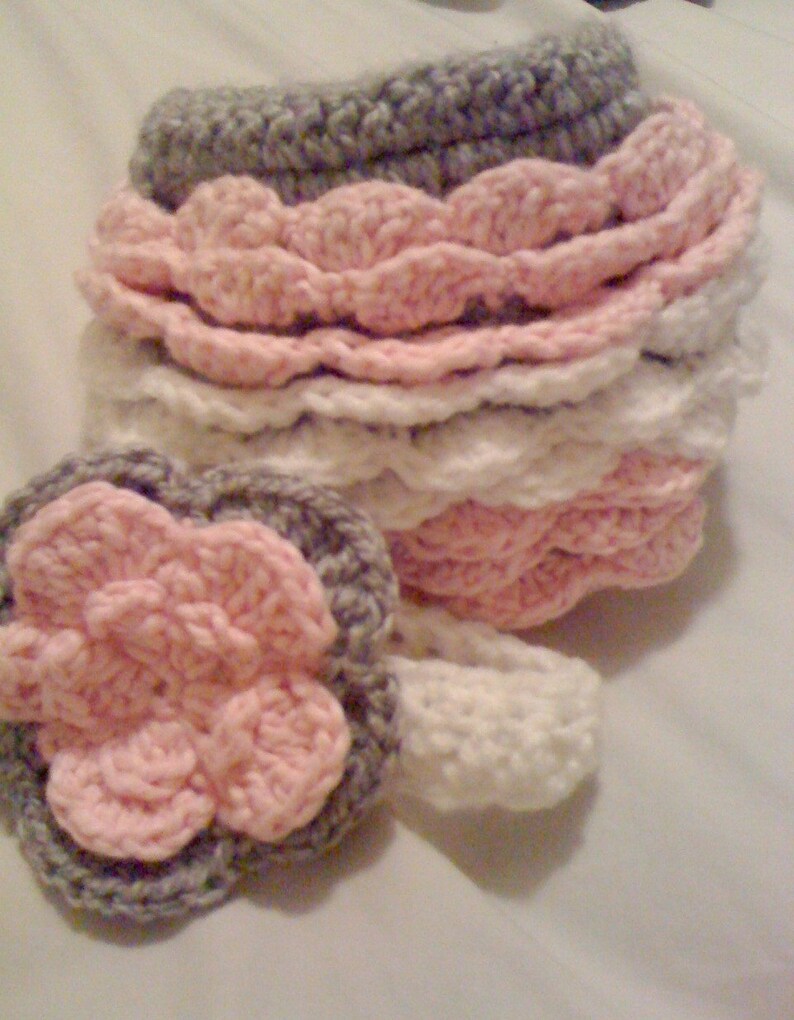 CROCHET PATTERN Ruffle Love Diaper cover Diaper cover crochet pattern baby girl clothes image 5