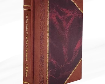 Op de afbeelding: Een hardcover boek getiteld "The Nine Circles Of The Hell Of The Innocent" door G. M. Rhodes. Het boek heeft een bruine kaft met een bordeauxkleurig ruitvormig ontwerp en gouden rand. Een rood lint als boekenlegger is zichtbaar.