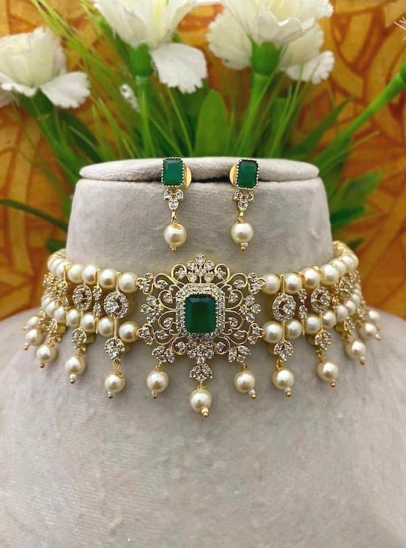 Kundan choker jewelry set, gold plated necklace with earrings, Bollywood wedding style