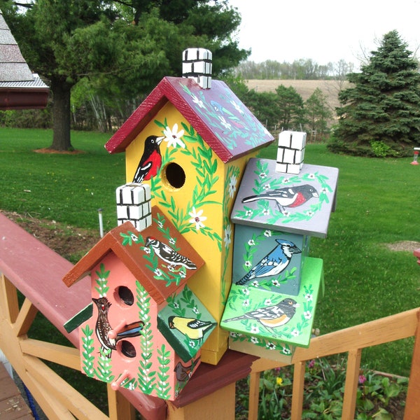 CONDO BIRDHOUSE