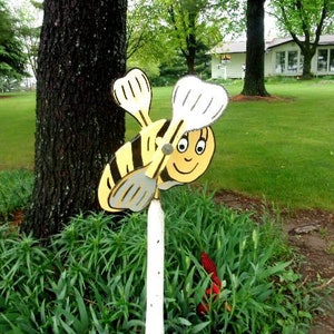 BUMBLEBEE WHIRLIGIG image 7