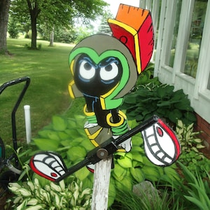 SPACE GUY WHIRLIGIG