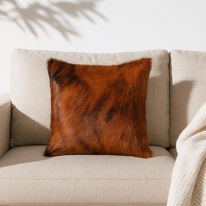 Fodera per cuscino in pelle di mucca con pelo: cuscino rustico western, marrone e nero