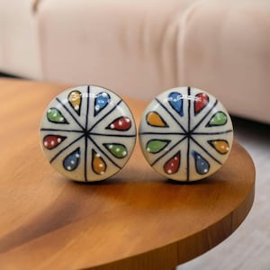 Hand-Painted Ceramic Knobs – Drawer Pulls, Cabinet Handles, Kitchen & Cupboard Knobs – Decorative Vintage-Style Hardware