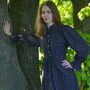 Romantic Floral Cotton Dress – Modest Prairie Midi Dress with Vintage Charm