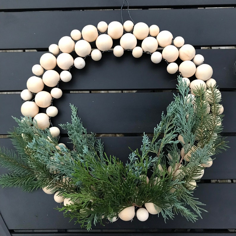 Solid, round, wood bead wreath image 1