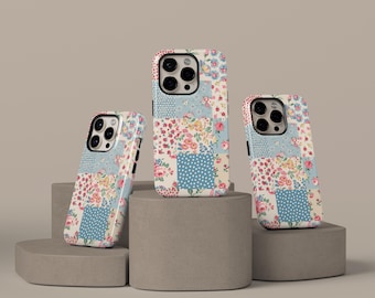 ヴィンテージフローラルキルトパッチワークスマホケース、パステルコテージコアスマホカバー（iPhone 17、16、15、14、13、12、11 Pro Max、Samsung S25、S24、S23 Ultra用）