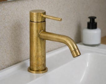 Robinet de salle de bain monotrou Novato - Robinet de lavabo en laiton non laqué