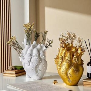 Anatomisches Herz Vase: Gothic Glam Home Decor, Einzigartiger Pflanzgefäß