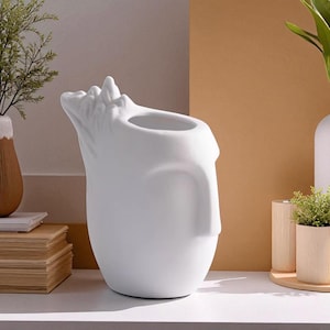 Nordic White Ceramic Vase: Minimalist Home Decor, Fresh & Dried Flowers
